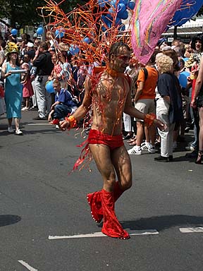 Aufnahme vom Christopher Street Day (CSD) 2002 in Berlin
