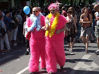 Aufnahme vom Christopher Street Day (CSD) 2002 in Berlin