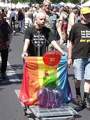 Bild vom CSD - Christopher Street Day 2003 in Berlin