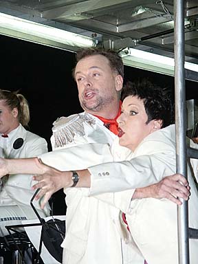 Aufnahme von der Opernauffhrung Mavra und dem Feuerwerk der Staatsoper unter den Linden Berlin 2002